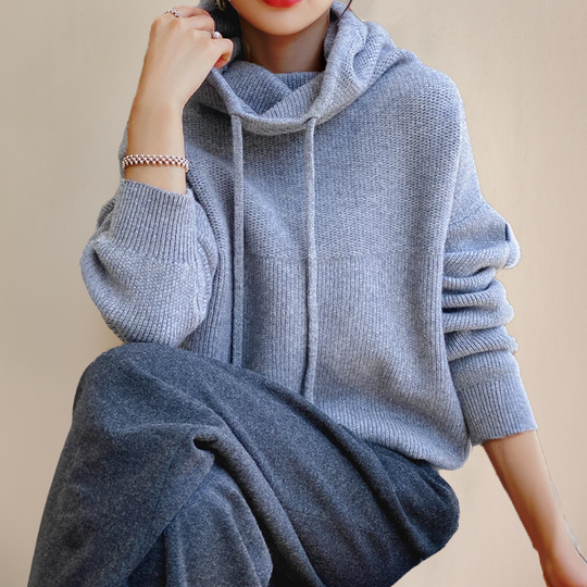 Isa™ | Cozy High-Neck Hoodie